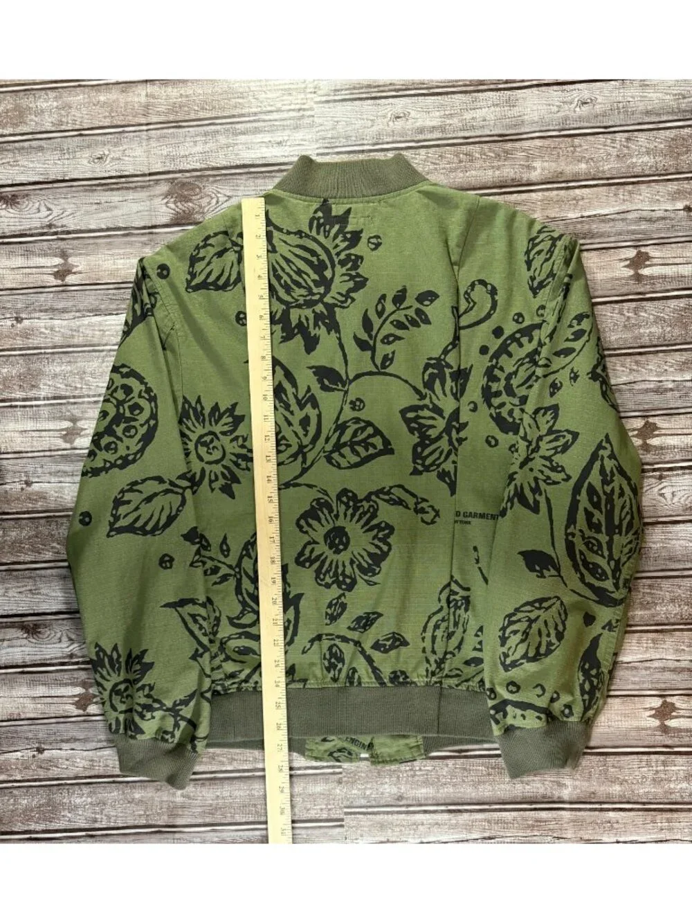 Engineered Garments Floral Print Ripstop Aviator Jacket size L color Olive